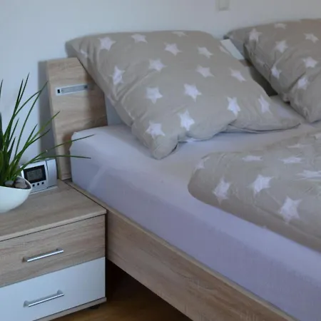 Ferienwohnung Wanderglueck Apartment